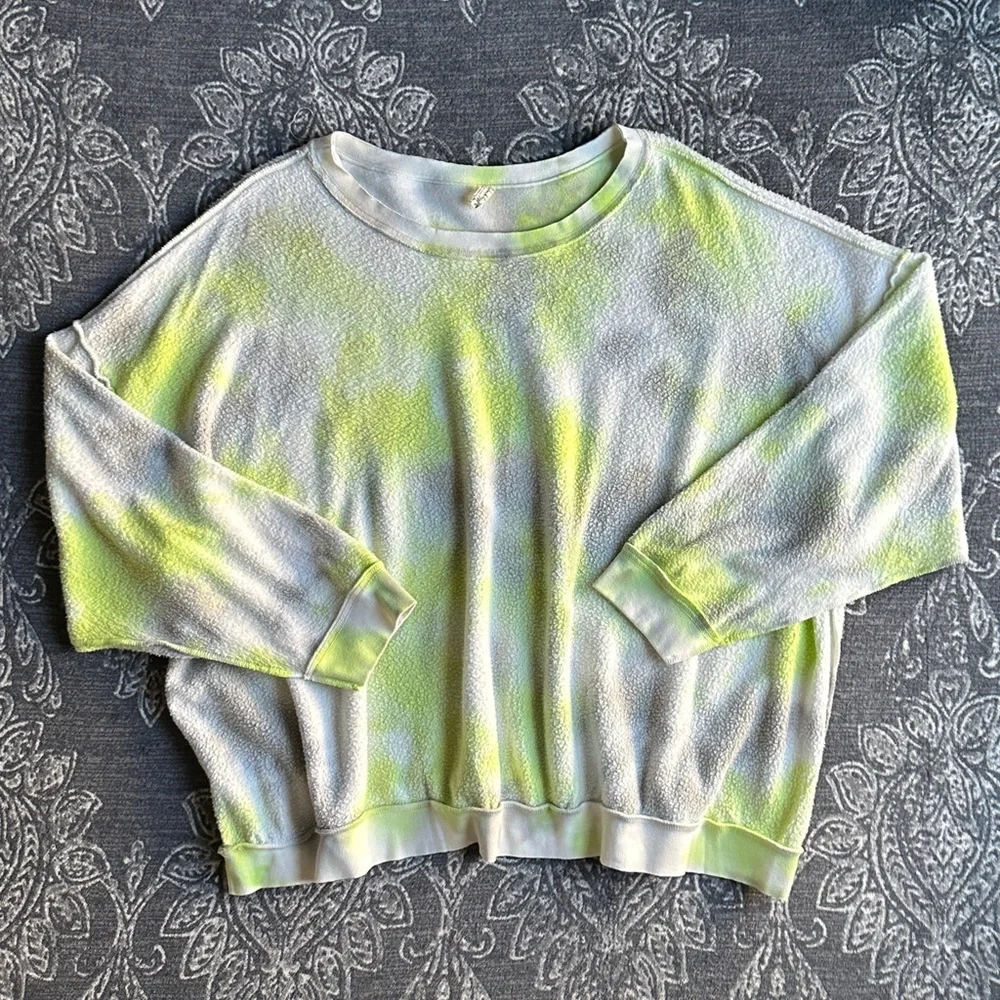 Free People Kelly Washed Tie Dye Set in Lime Size Large